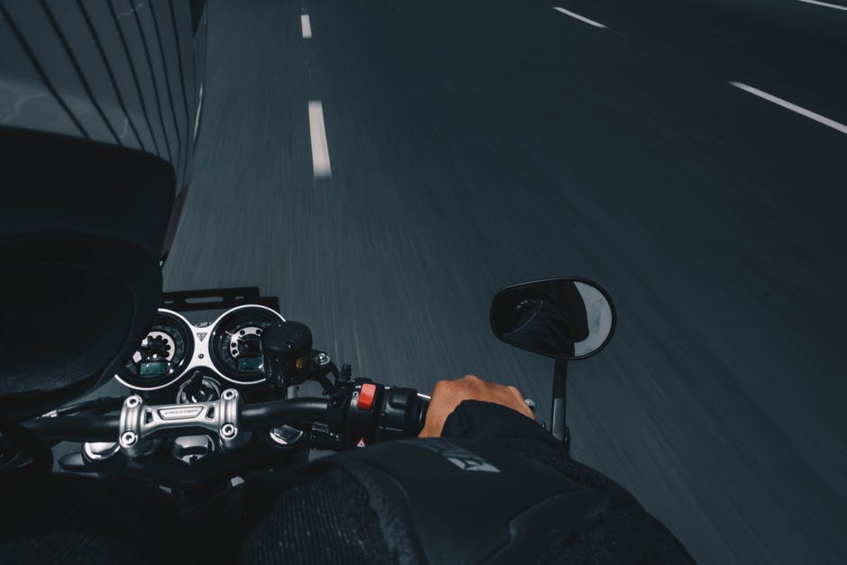 Skorzystaj ze szkolenia motocyklowego – popraw swoje umiejętności!