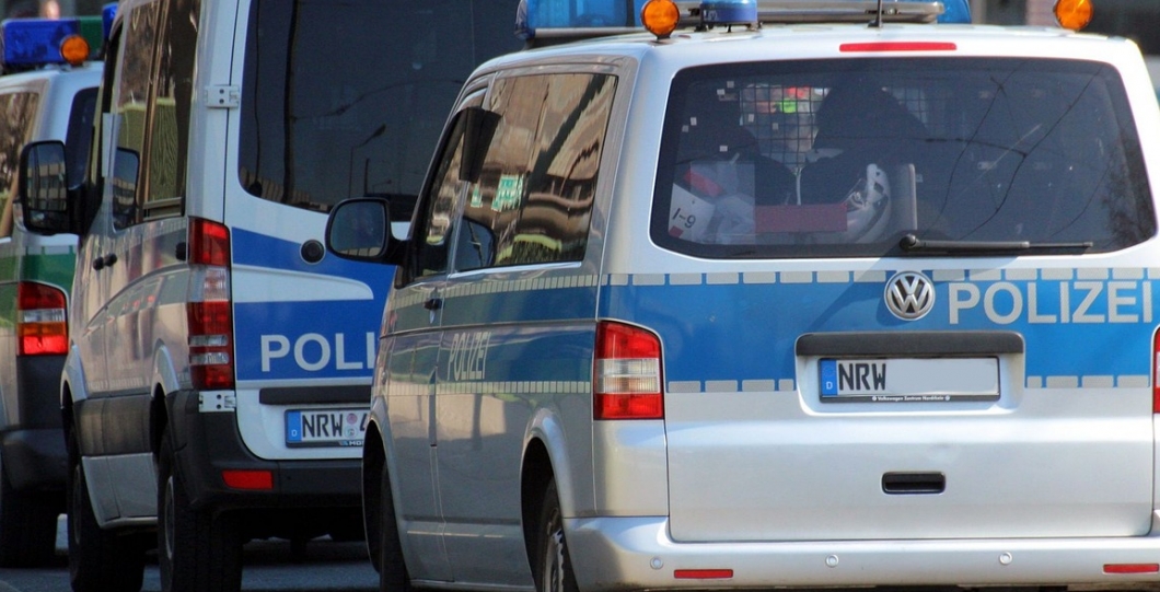 22-letni kierowca z gminy Krzymów ukarany za niebezpieczeństwo stworzone na drodze