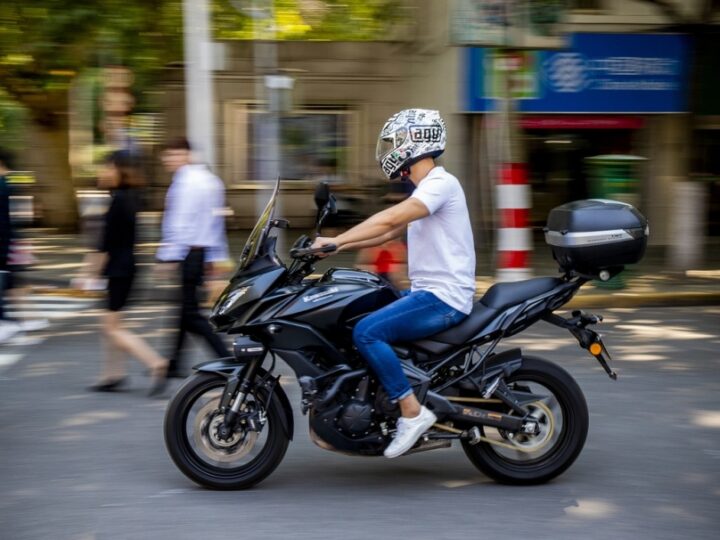 Połowa motocykli importowanych do Polski w 2022 roku pochodzi z Niemiec, a najpopularniejszym typem są crossy