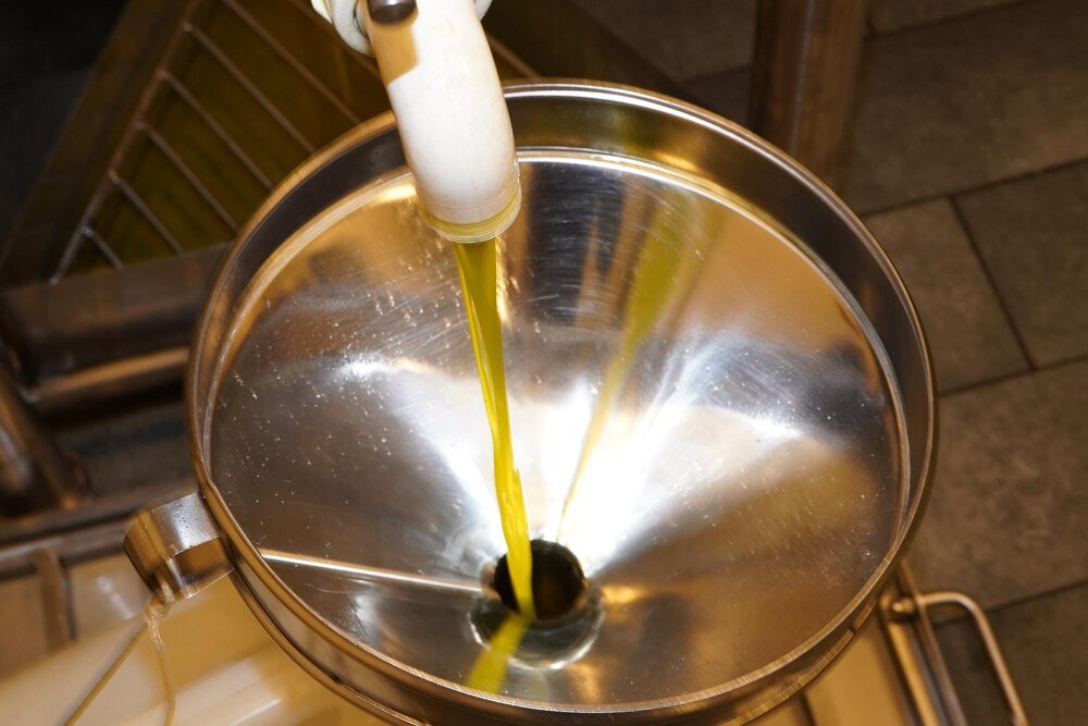 Mieszanie olejów silnikowych: co warto wiedzieć?