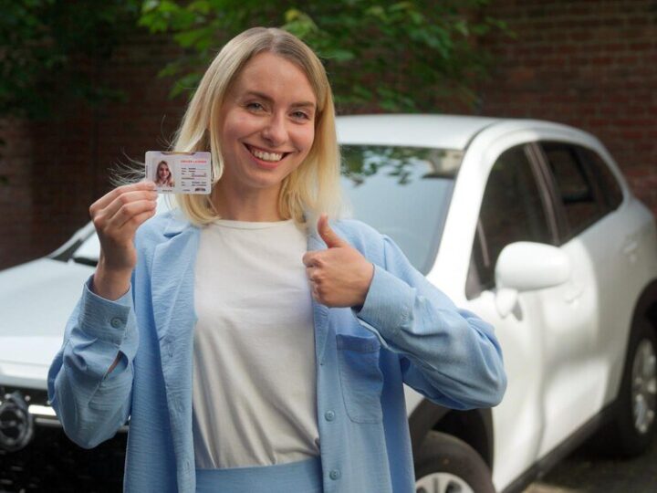 Czy trzeba mieć ze sobą prawo jazdy – jak wyglądają kontrole po zmianach przepisów?